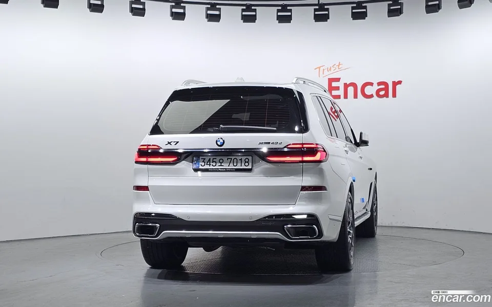 BMW X7 xDrive 40d M 7 2024 — миниатюра 4