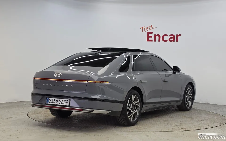 Hyundai Grandeur 2.5 2WD 2024 — миниатюра 2