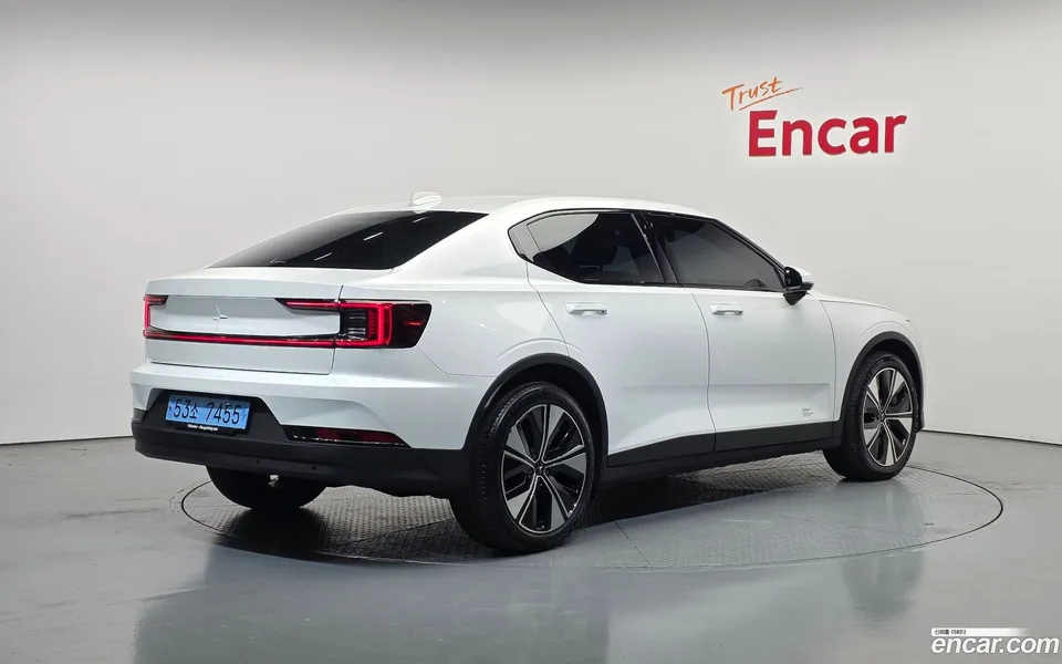 Polestar Polestar 2 2023 — миниатюра 2