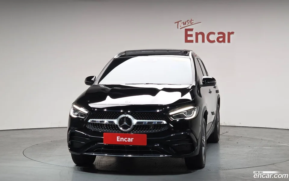 Mercedes-Benz GLA-Class GLA250 4MATIC 2022 — миниатюра 3