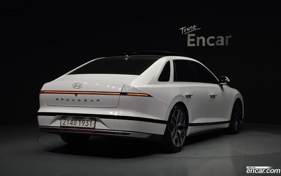Hyundai Grandeur 2.5 2WD 2025 — миниатюра 2