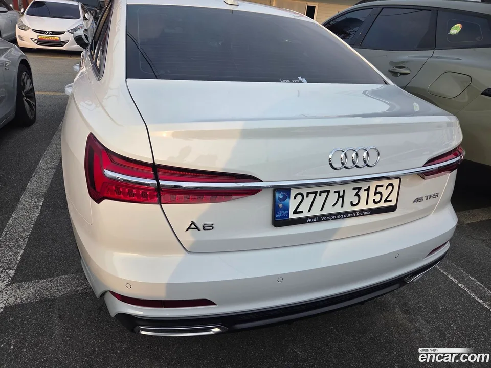 Audi A6 45 TFSI 2023 — миниатюра 3