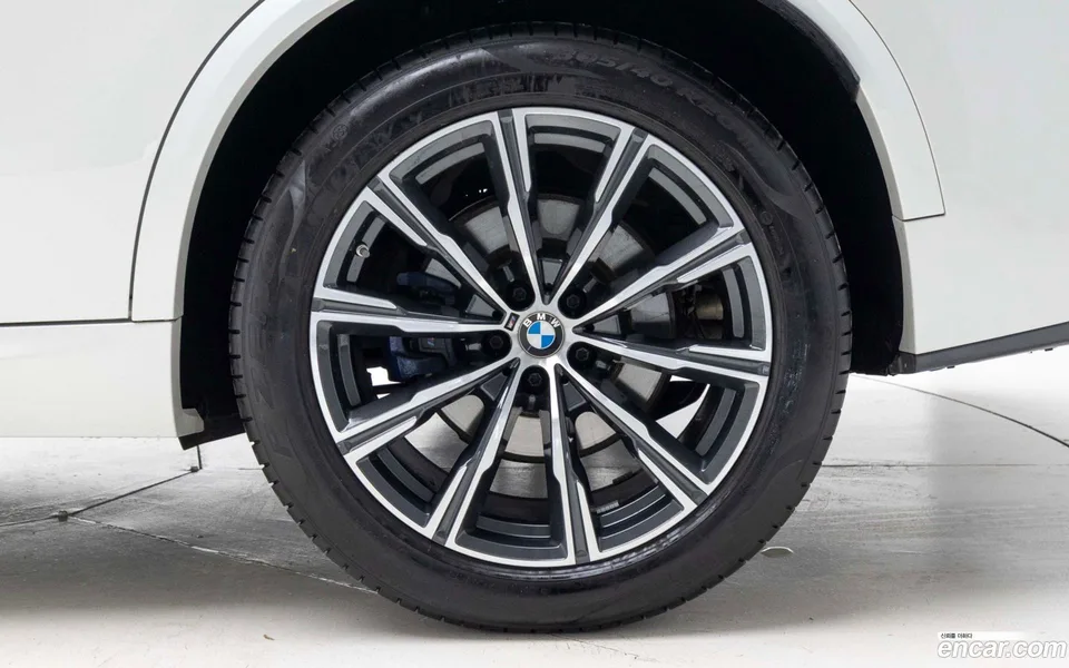 BMW X5 xDrive 30d M 2024 — миниатюра 5