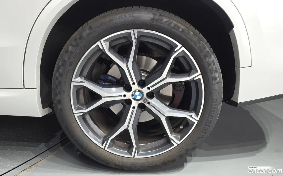 BMW X5 xDrive 30d M 2025 — миниатюра 5