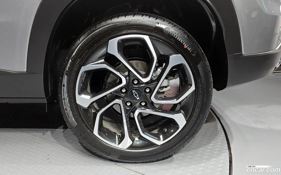 Chevrolet Trax Crossover 1.2 RS 2025 — миниатюра 5