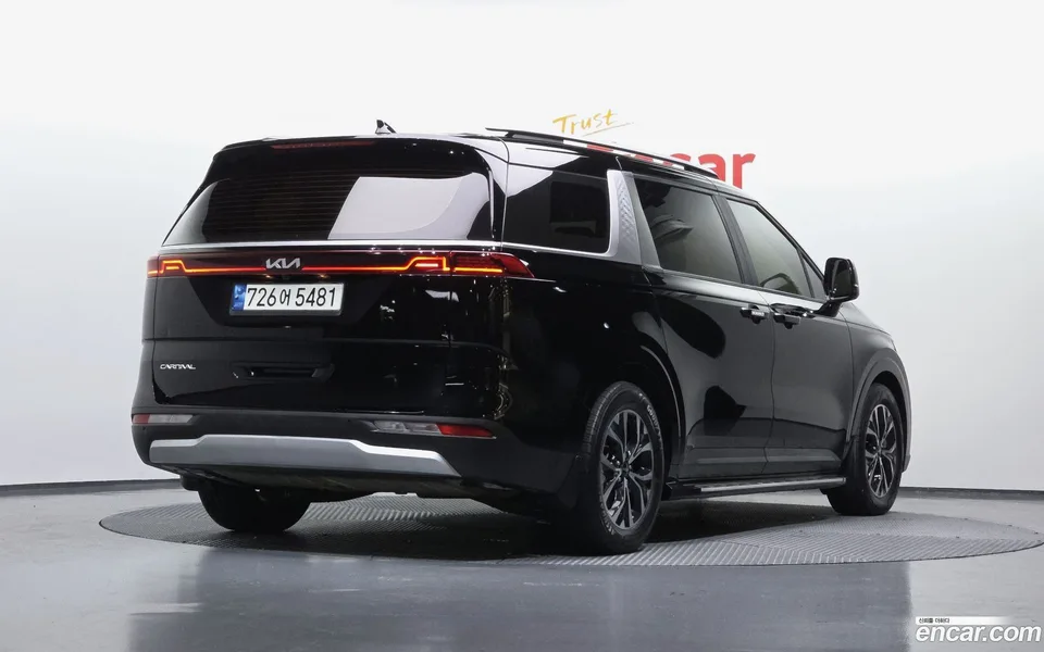 Kia Carnival 11 2022 — миниатюра 2