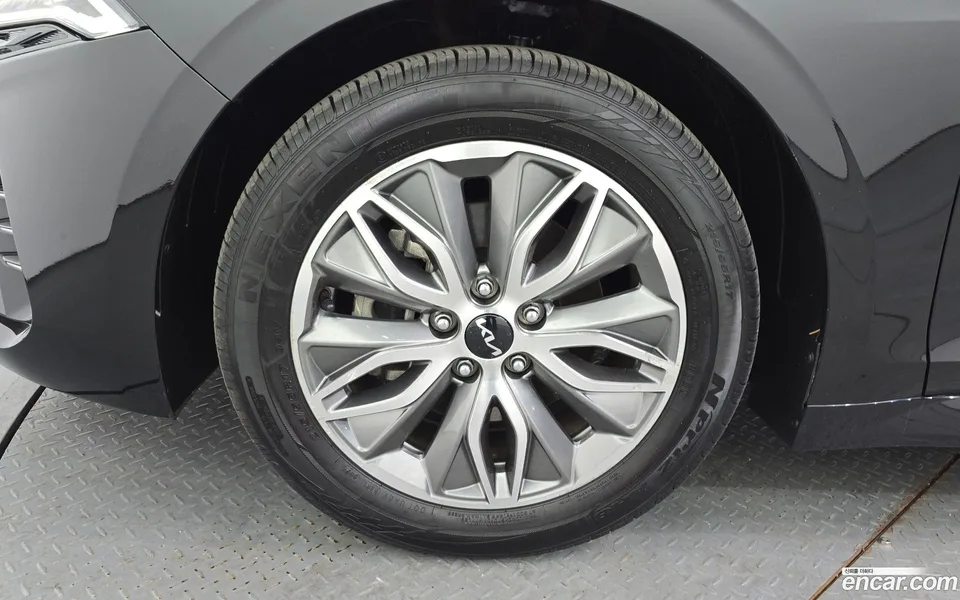 Kia K5 Hybrid 2022 — миниатюра 5