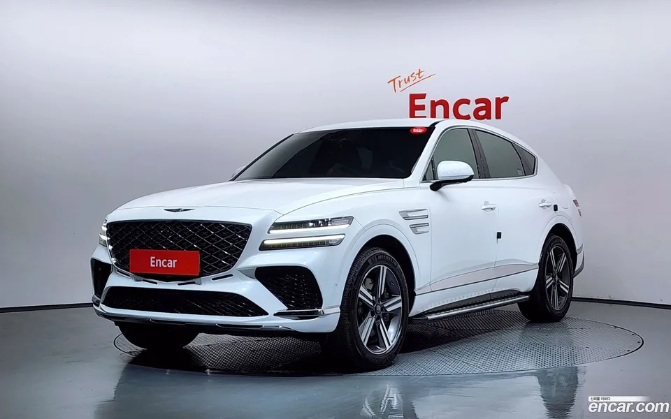Genesis GV80 Coupe 2.5T AWD 2023 — фото 1, купить с доставкой в Москву
