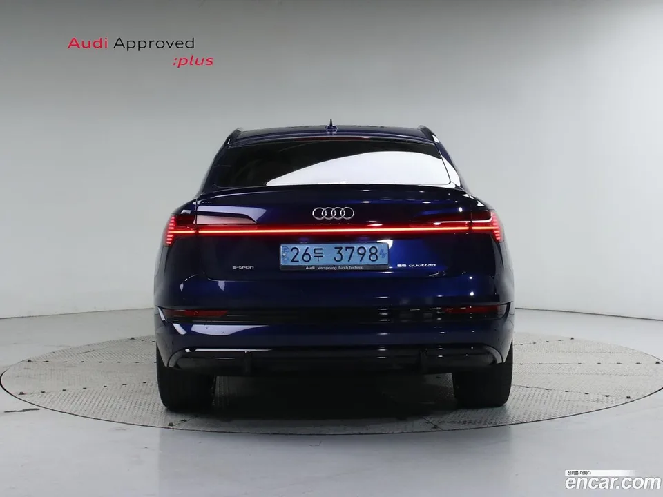 Audi e-tron 55 2022 — миниатюра 4