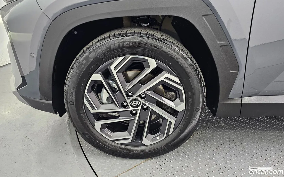 Hyundai Tucson NX4 1.6 2WD 2025 — миниатюра 5