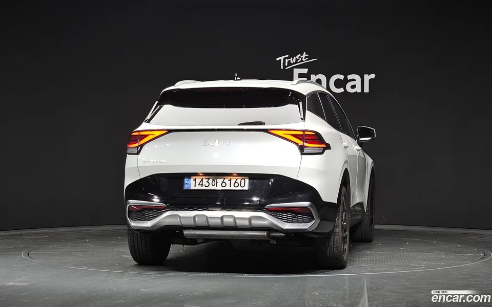 Kia Sportage 1.6 2WD 2023 — миниатюра 4