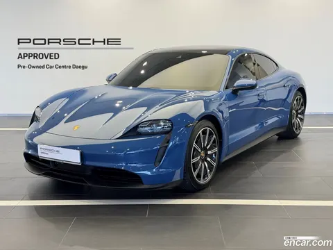Porsche Taycan 2023 купить в Москве