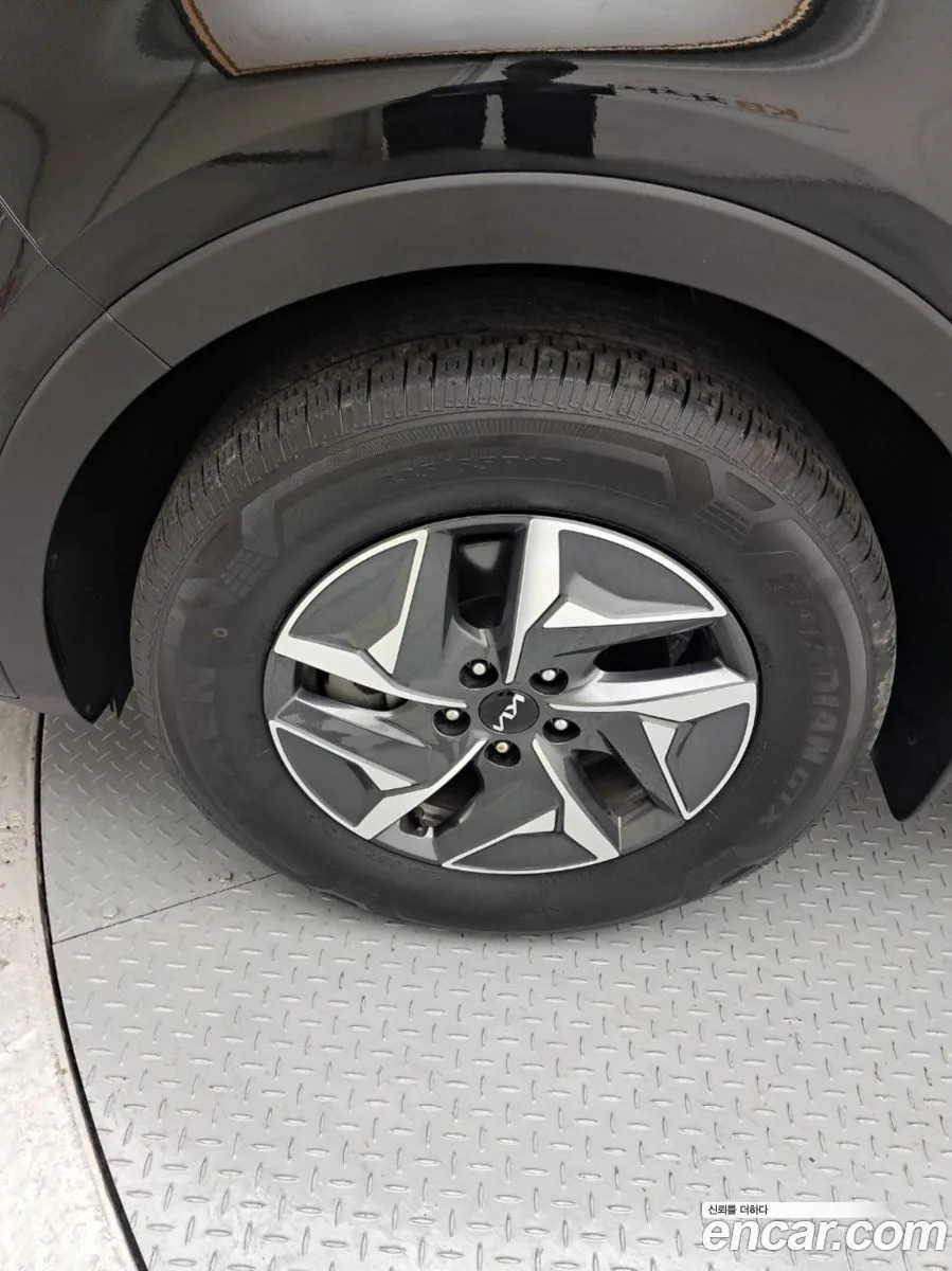 Kia Sorento HEV 1.6 2WD 2022 — миниатюра 5