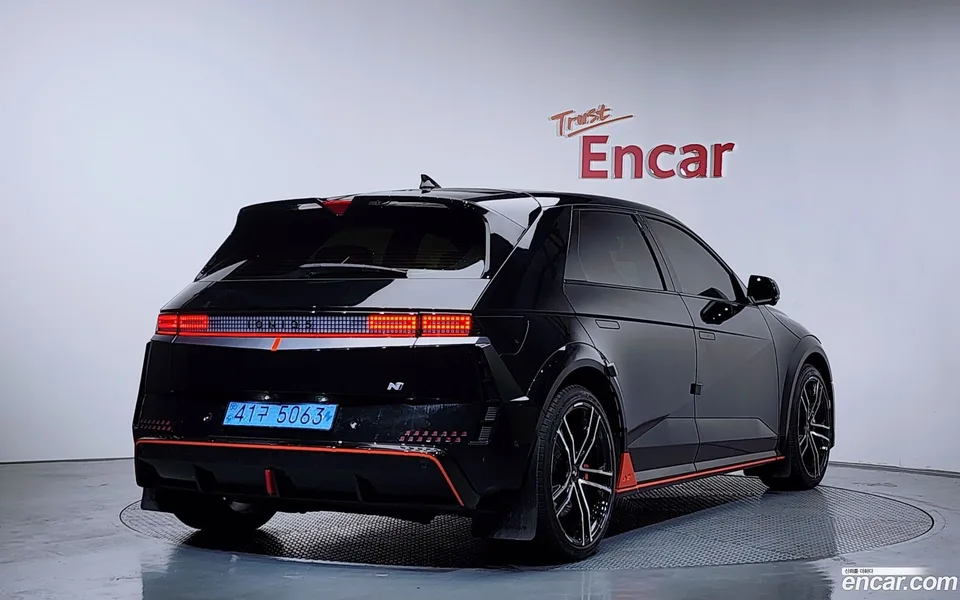 Hyundai Ioniq 5 N 2025 — миниатюра 2