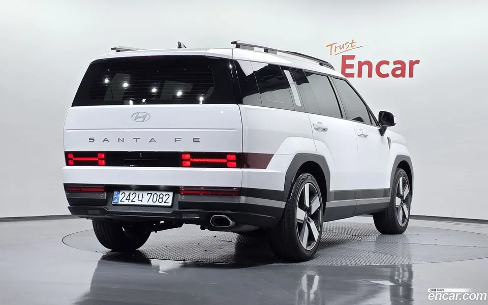 Hyundai SantaFe 2.5T 2WD 2024 — миниатюра 2