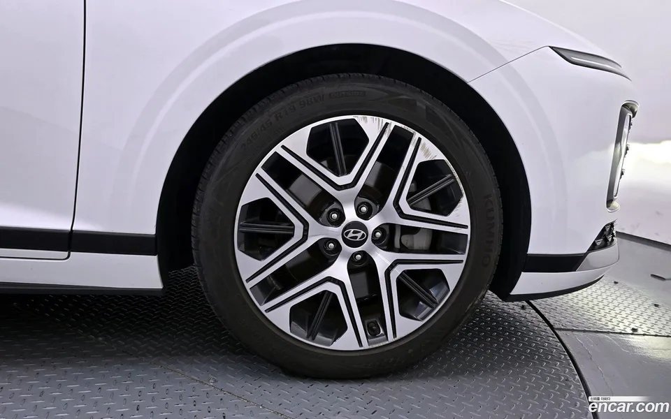Hyundai Grandeur 3.5 LPG 2WD 2023 — миниатюра 5