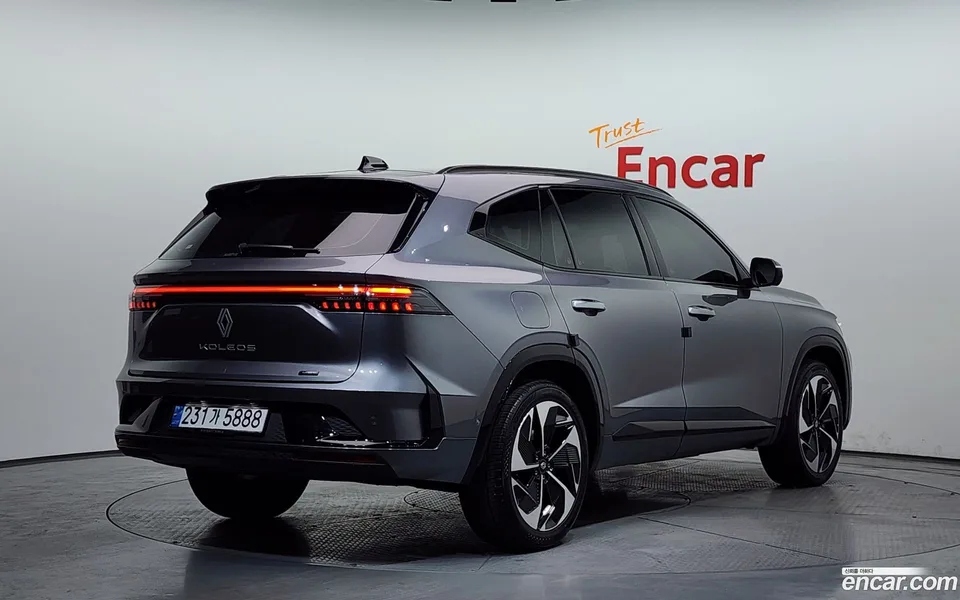 Renault Samsung Grand Koleos 1.5 E-TECH 2WD 2024 — миниатюра 2