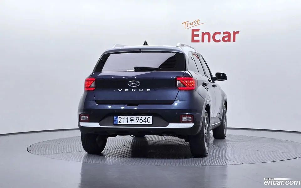 Hyundai Venue 1.6 2023 — миниатюра 4