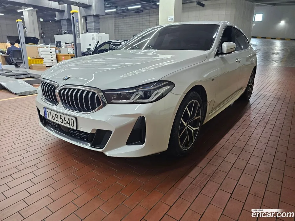 BMW 6 Series GT 630i xDrive M 2023 — фото 1, купить с доставкой в Москву