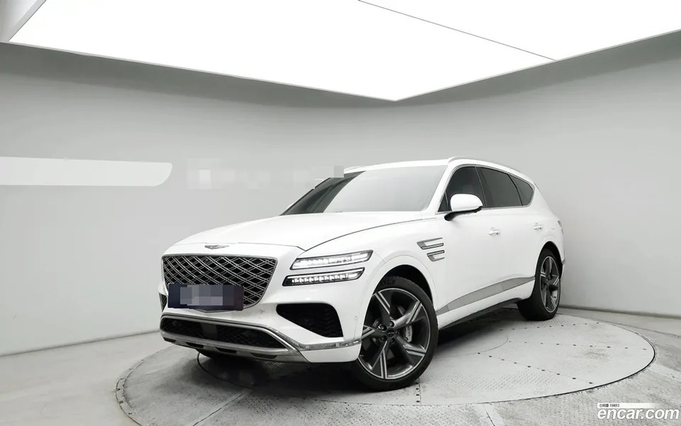 Genesis GV80 2.5T AWD 2024 — фото 1, купить с доставкой в Москву