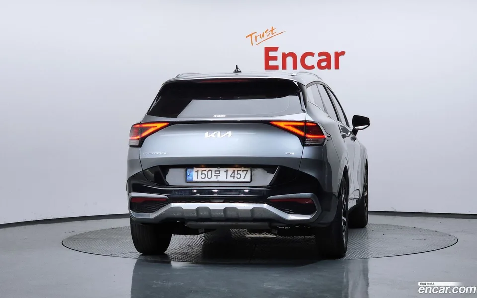 Kia Sportage Hybrid 2WD 2023 — миниатюра 4