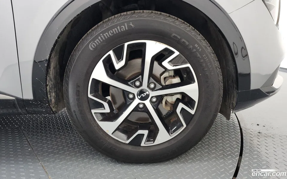 Kia Sportage Hybrid 2WD 2023 — миниатюра 5