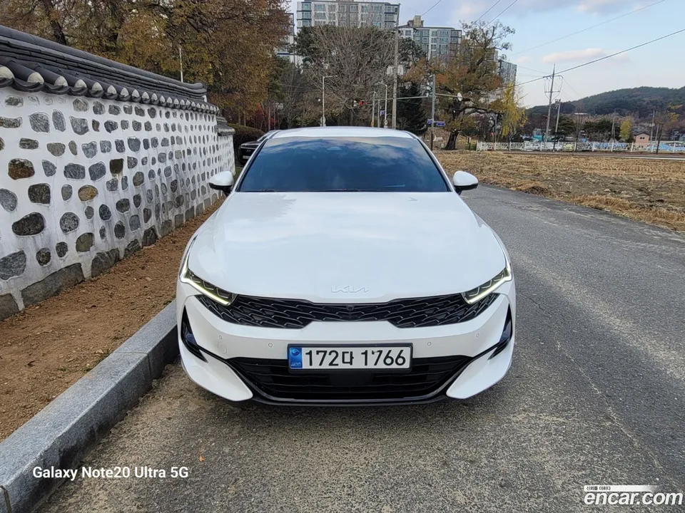 Kia K5 1.6 2023 — миниатюра 2