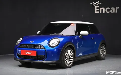 MINI Cooper C 2024 buy in Moscow