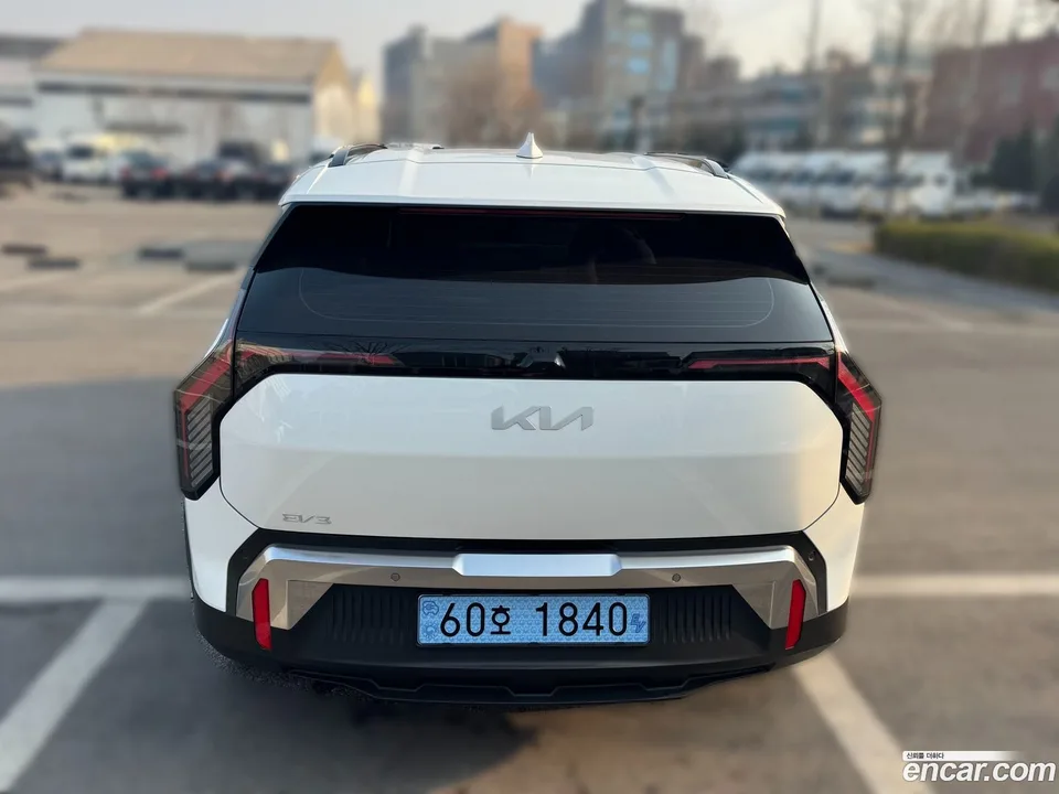 Kia EV3 2WD 2026 — миниатюра 4