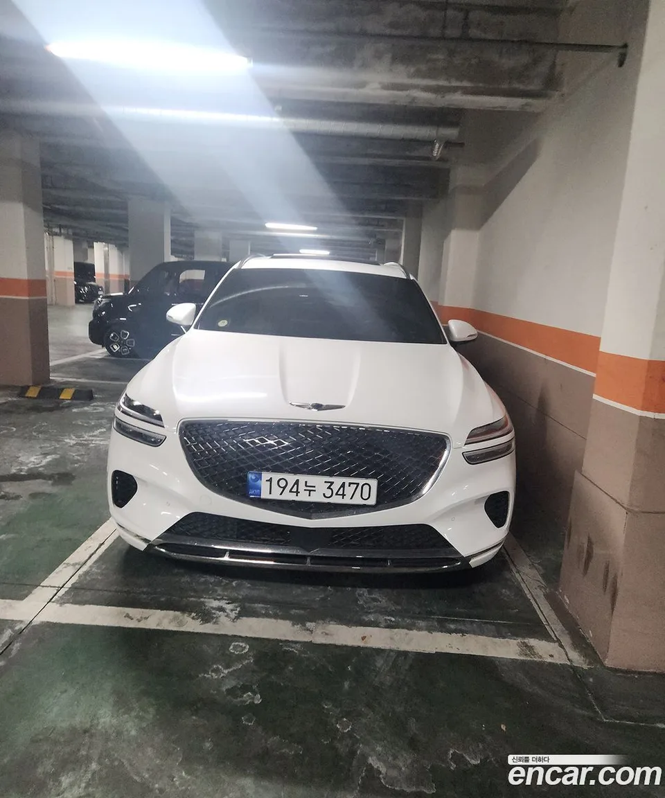 Genesis GV70 2.5T AWD 2023 — миниатюра 3
