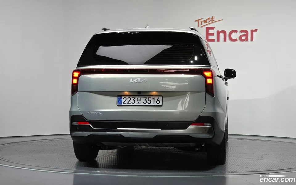 Kia Carnival 9 2025 — миниатюра 4