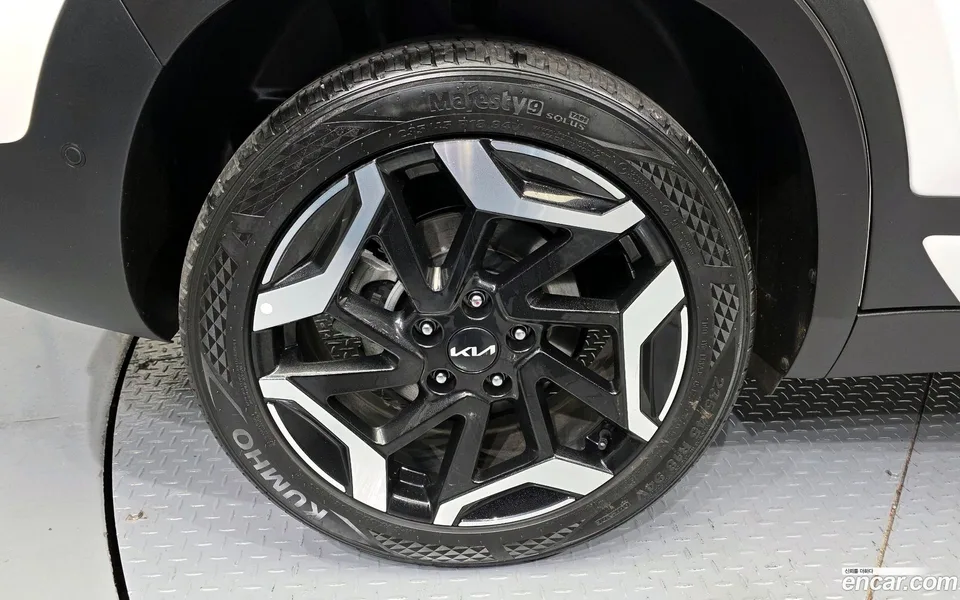 Kia Seltos 1.6 2WD 2024 — миниатюра 5