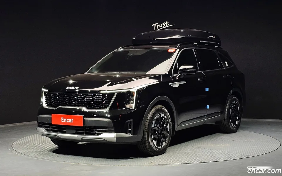 Kia Sorento 2.5T 2WD 2024 — фото 1, купить с доставкой в Москву
