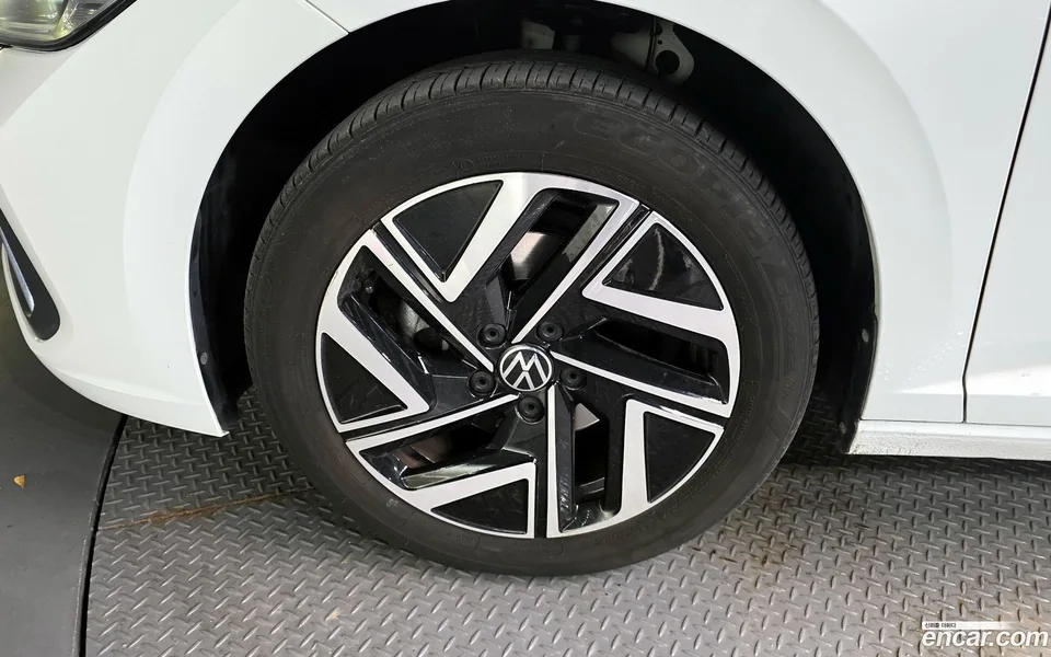 Volkswagen Jetta 1.5 TSI 2022 — миниатюра 5