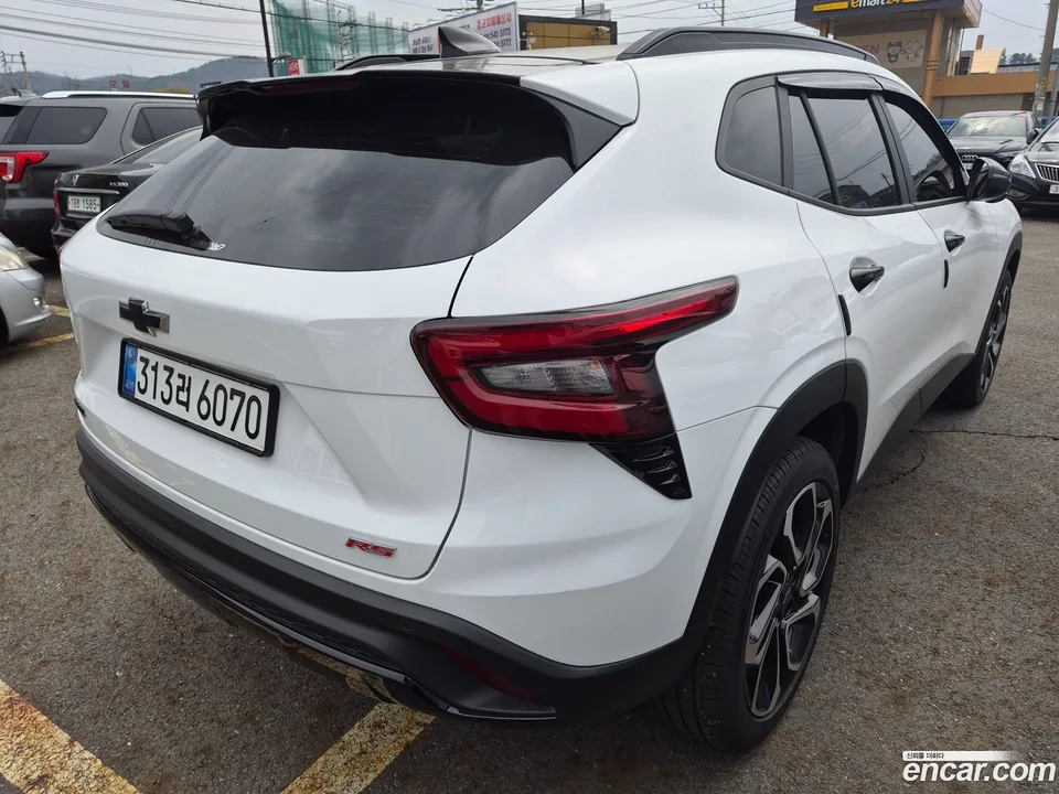 Chevrolet Trax Crossover 1.2 RS 2025 — миниатюра 2