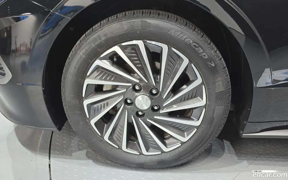 Hyundai Sonata Hybrid 2023 — миниатюра 5