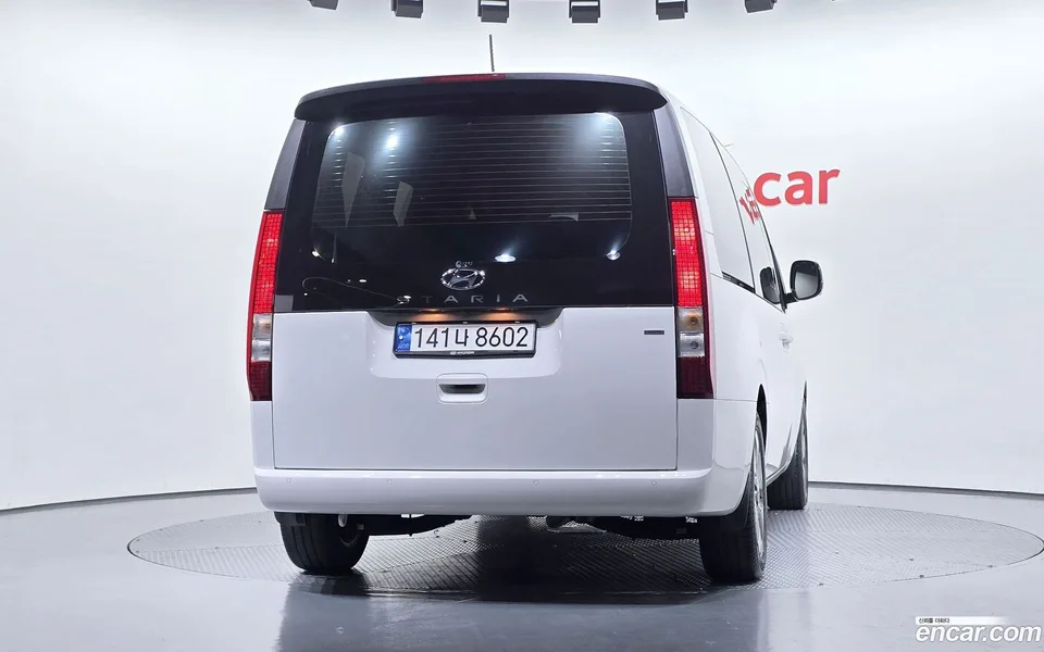 Hyundai Staria 4WD 9 2022 — миниатюра 4