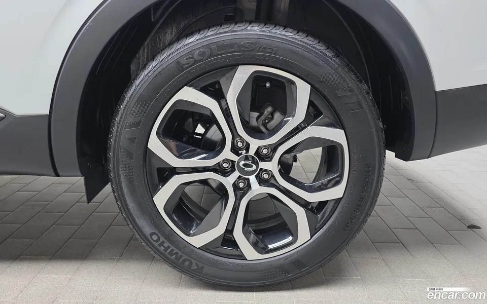 Renault Samsung XM3 (Arkana) 1.3 TCe RE 2022 — миниатюра 5