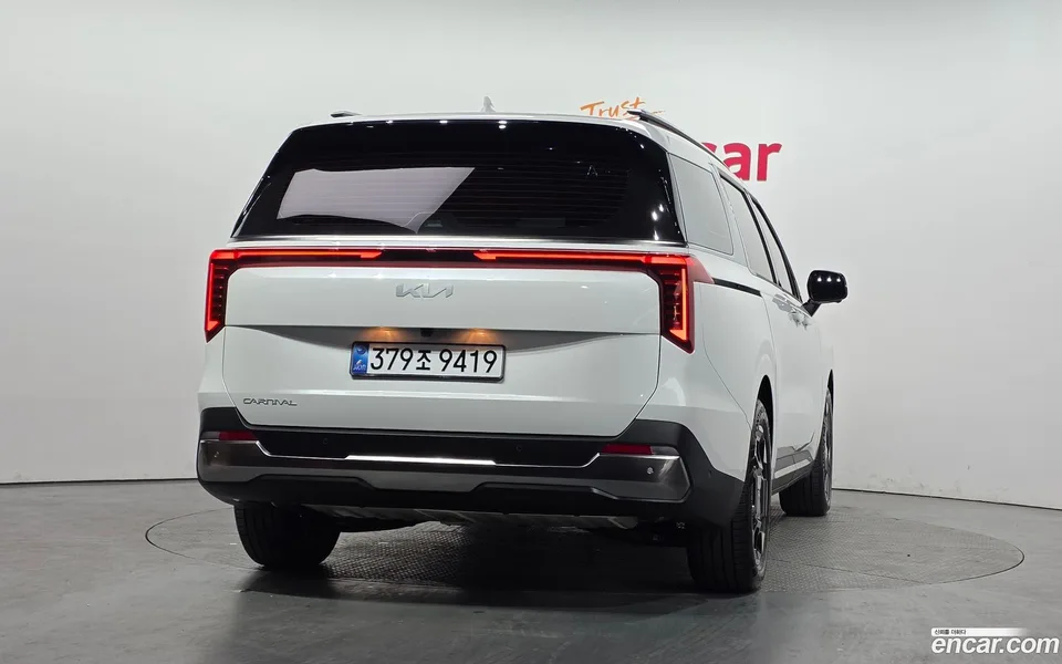 Kia Carnival 9 2026 — миниатюра 4