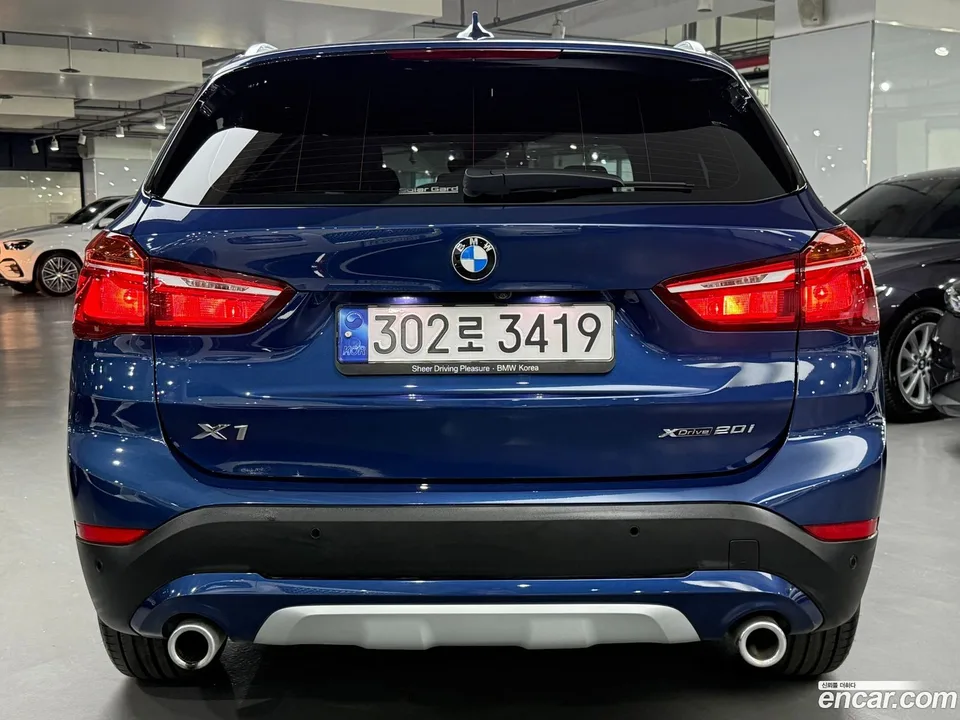 BMW X1 xDrive 20i xLine 2022 — миниатюра 4