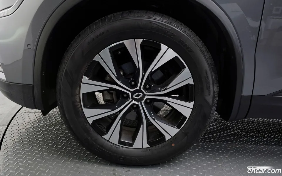 Renault Samsung QM6 2.0 GDe LE 2WD 2022 — миниатюра 5