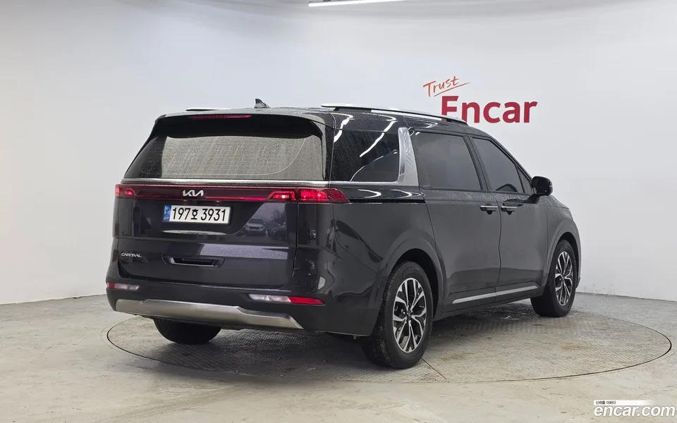 Kia Carnival 9 2022 — миниатюра 2