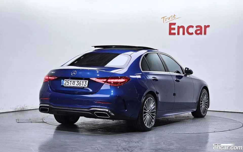 Mercedes-Benz C-Class C300 AMG Line 2022 — миниатюра 2