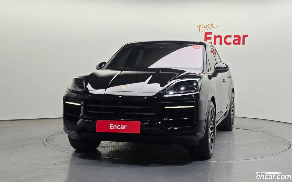 Porsche Cayenne 3.0 2025 — миниатюра 3