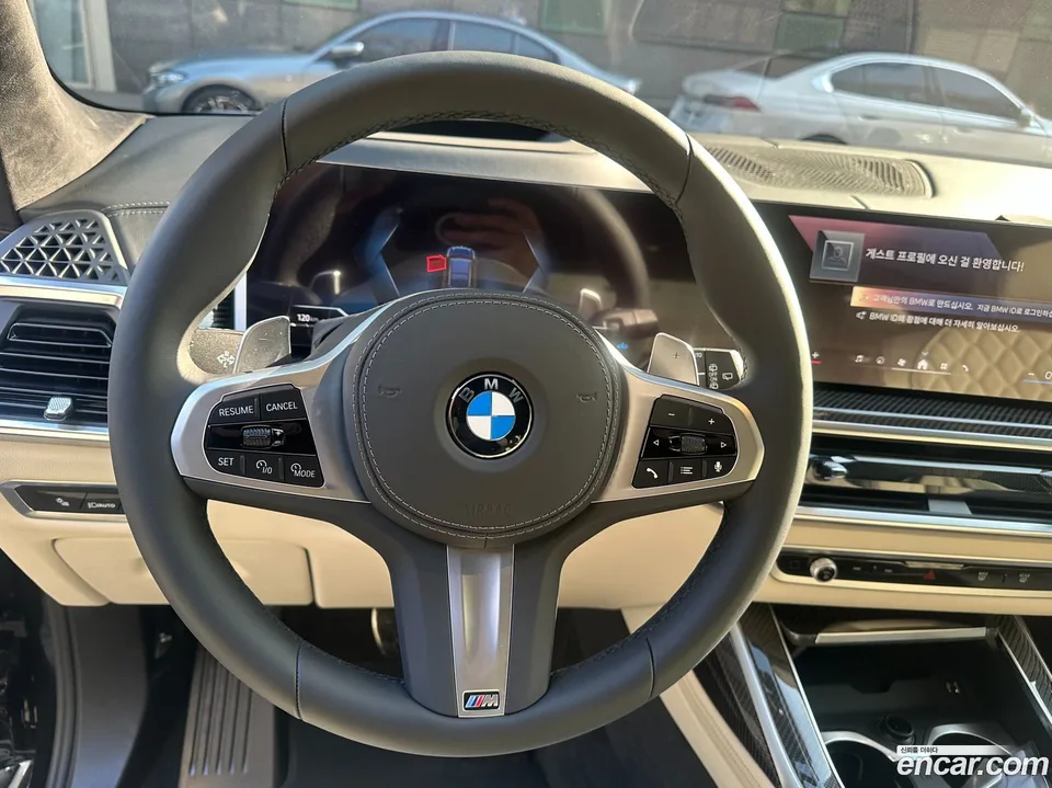 BMW X7 xDrive 40i M 6 2025 — миниатюра 2
