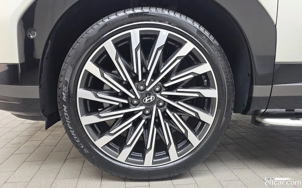 Hyundai SantaFe 2.5T 2WD 2024 — миниатюра 5