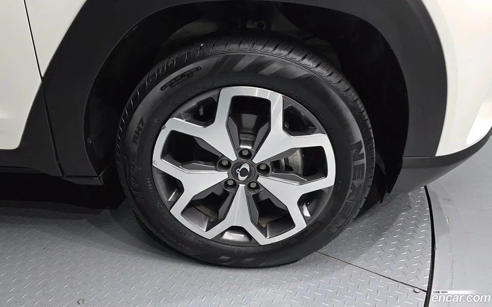 KG Mobility Torres 1.5 2WD 2023 — миниатюра 5
