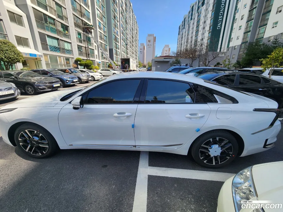 Kia K8 Hybrid 2026 — миниатюра 3