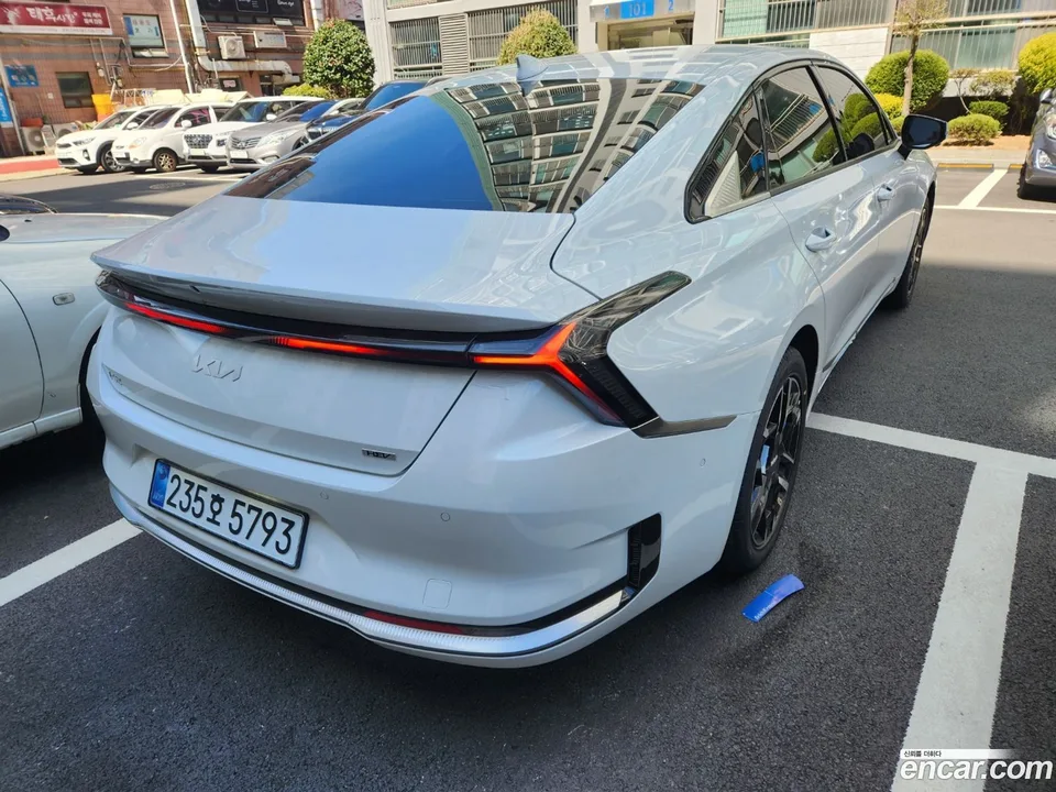 Kia K8 Hybrid 2026 — миниатюра 4