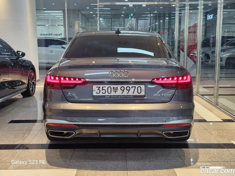 Audi A4 45 TFSI 2023 — миниатюра 4